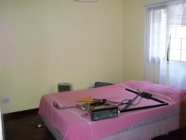 IMPECABLE PH PLANTA BAJA AL FRENTE EN MARTINEZ - EXCELENTE ZONA - 3 AMB - GRAN PATIO CON PARRILLA