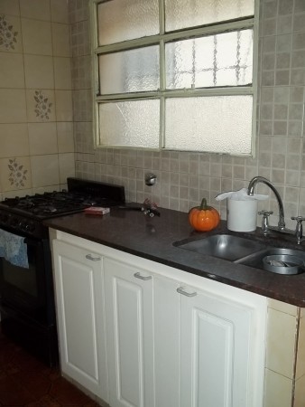 IMPECABLE PH PLANTA BAJA AL FRENTE EN MARTINEZ - EXCELENTE ZONA - 3 AMB - GRAN PATIO CON PARRILLA