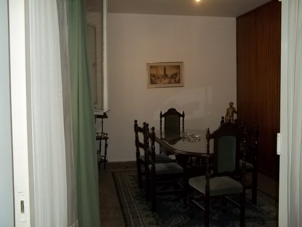 DEPARTAMENTO 1 AMBIENTE DIVIDIDO EN INMEJORABLE ZONA DE MARTINEZ CON PATIO APTO PROFESIONAL